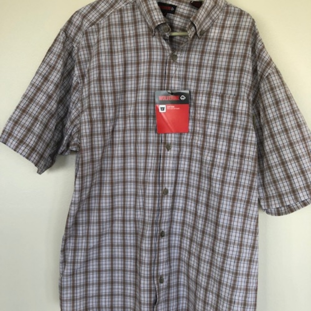 Men's Plaid Short Sleeved Shirt